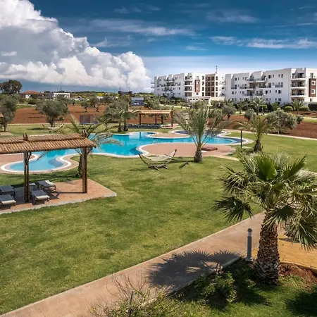 Thalassa Beach Amazing Three Bedroom Private Pool *